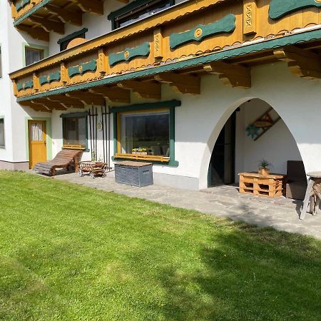 Ferienwohnung Maxi Maishofen Exterior foto